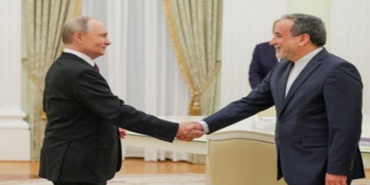 Vladimir Poutine Abbas Araghchi