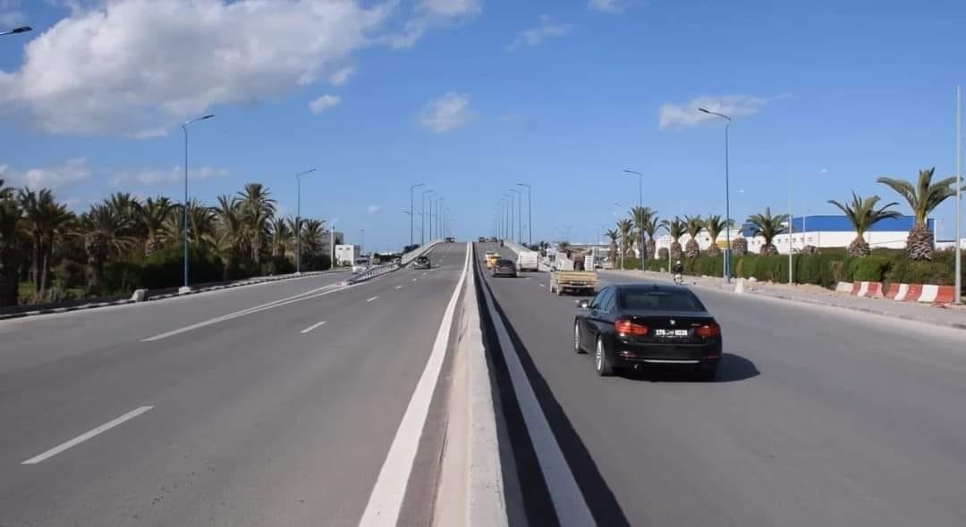 pont de l’avenue Yasser Arafat